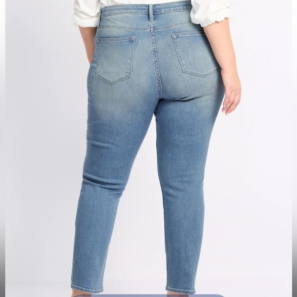 Vigoss Light Wash Marley Mid Rise Skinny Jean Size 24W - Picture 2 of 4